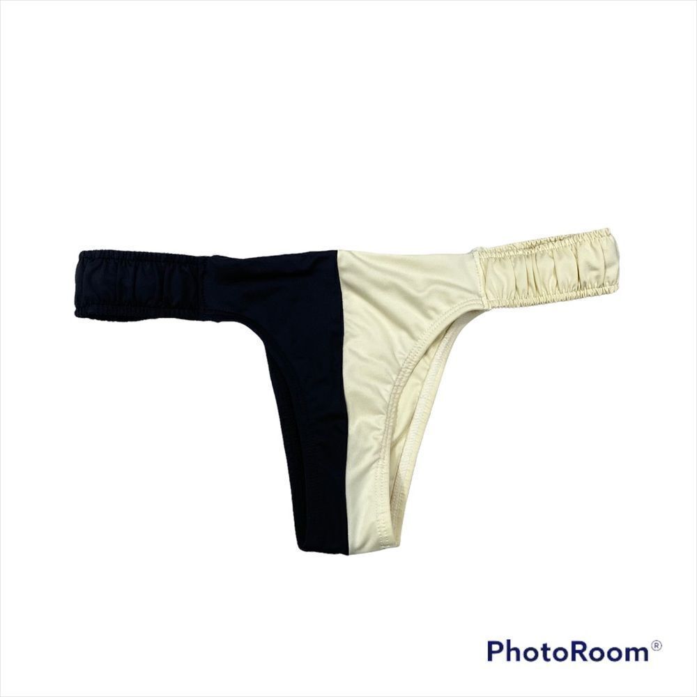 La Gotta Swimwear Black and‎ Off White Cheeky Bikini Bottoms Size Small